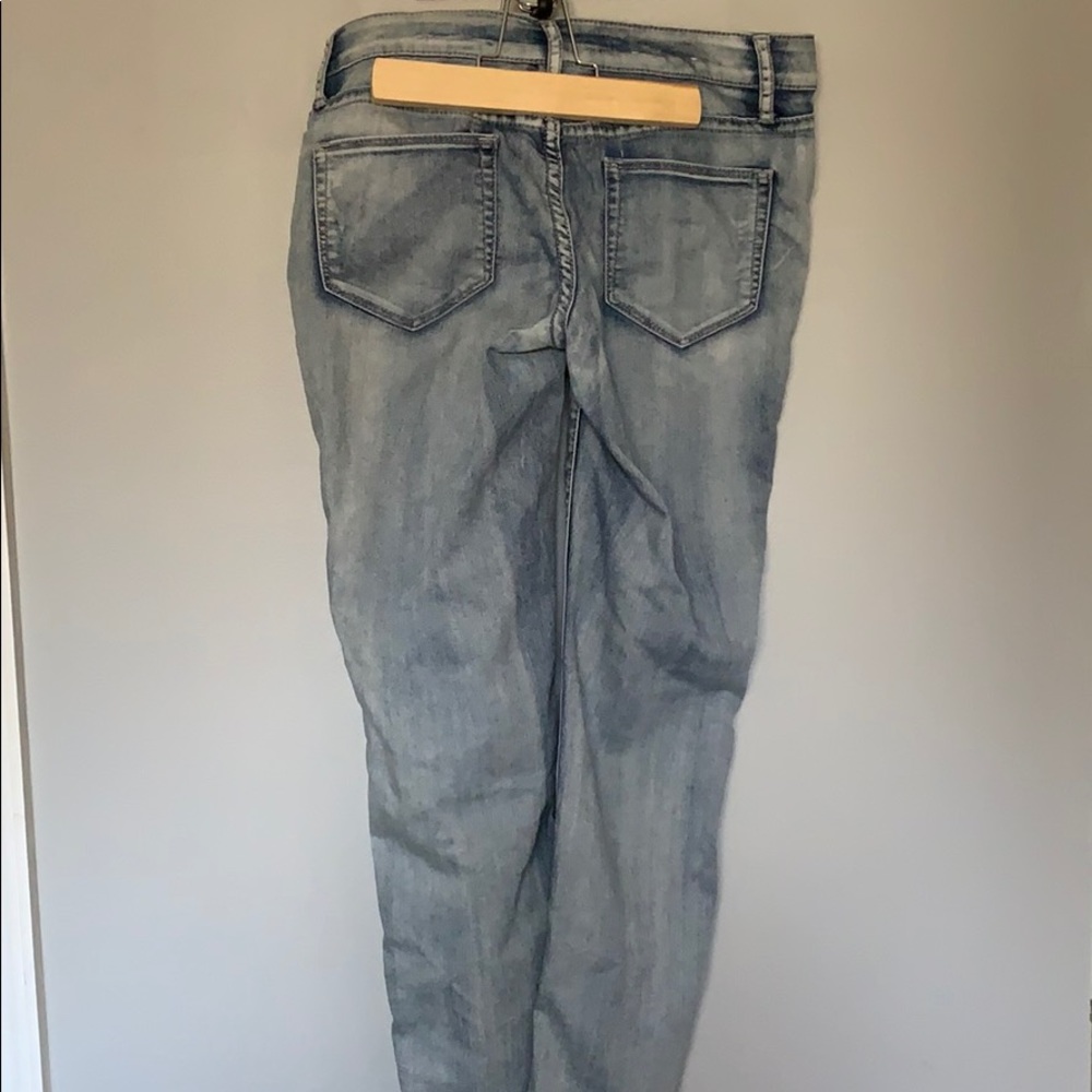 Jeans - Picture 2 of 3